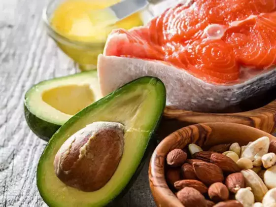 LCHF — принцип здорового питания: Low Carb High Fat — мало углеводов, много жиров Медведь и Слон 1